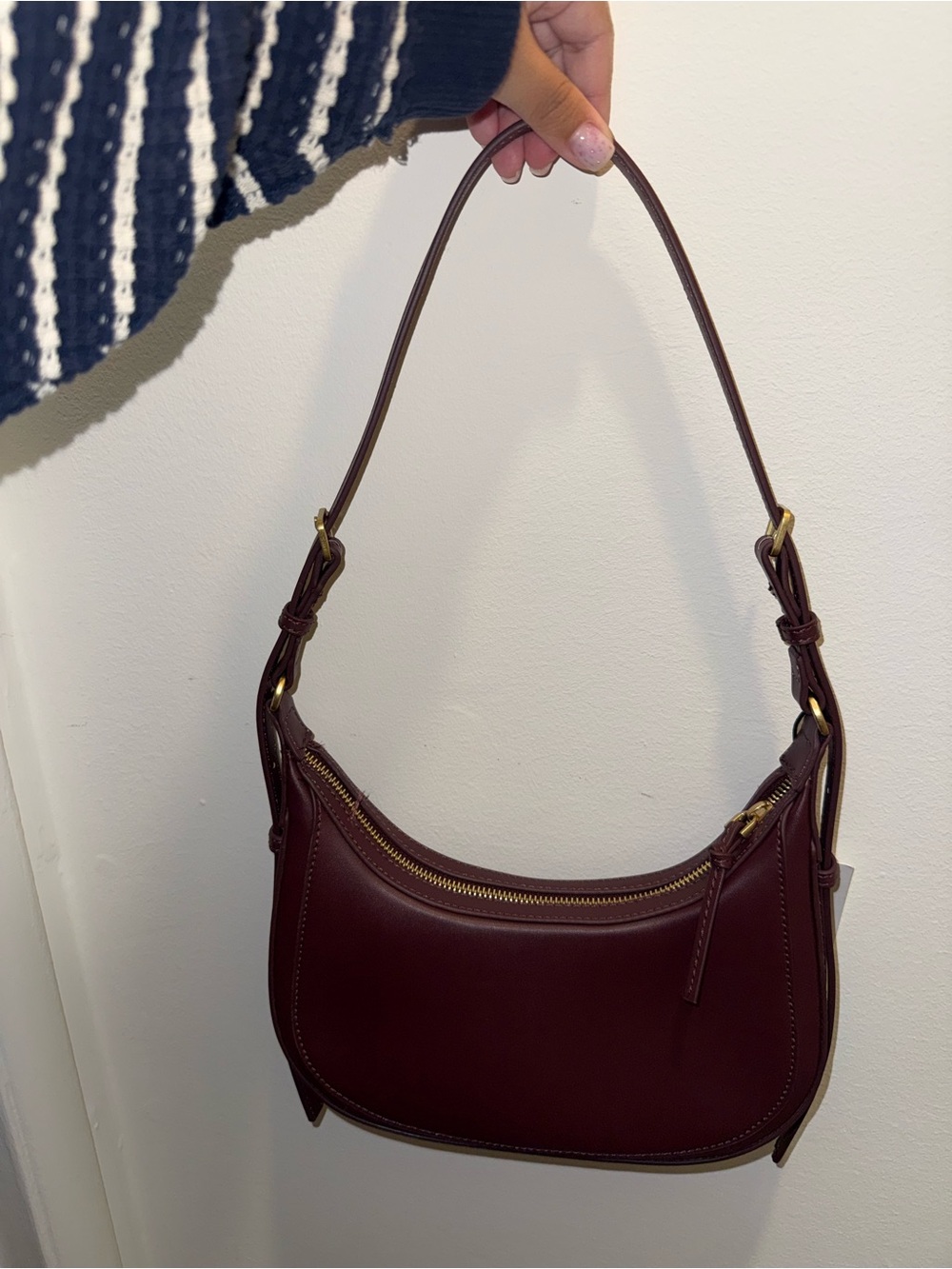 Mango Burgundy Purse - Picture 2 of 4